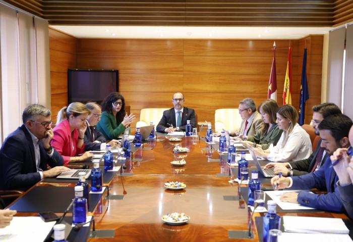 El Pleno debate el jueves sobre el modelo de fiscalidad y el ‘techo de gasto’ para las comunidades autónomas, sanidad y servicios sociales