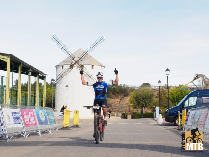 Alba López y Alberto Ponce vencen en el estreno de la “Villa de Minglanilla de MTB”, como broche final del XV Circuito MTB Diputación de Cuenca