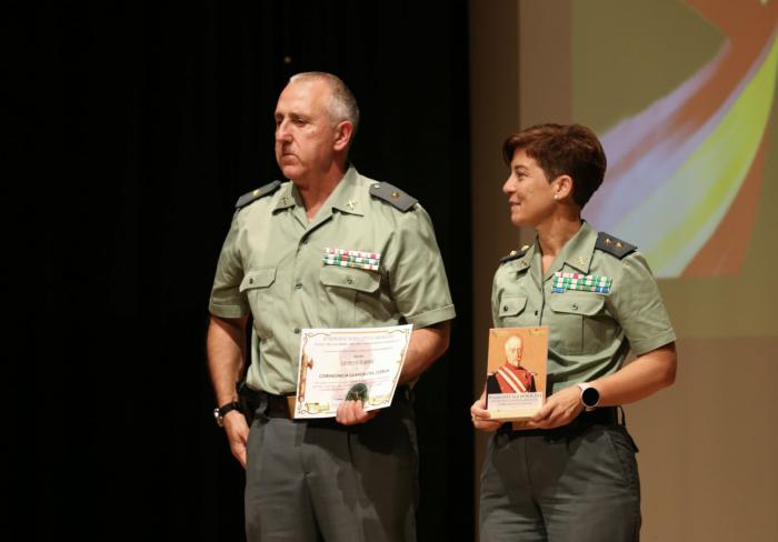 Maria Jesús Pascual, teniente coronel Jefa de la Guardia Civil de Cuenca reconocida en los Premios FIEL en el DEBER que otorga Tribuna Benemérita