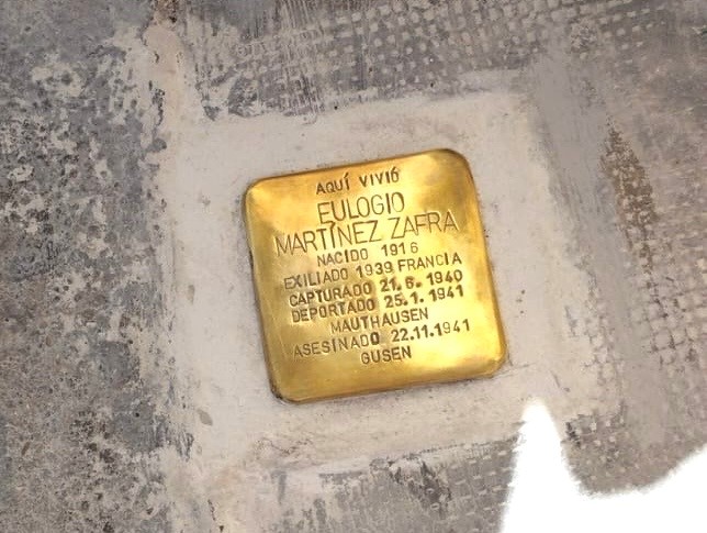 Emotivo acto de colocación de Stolpersteine en Fuentelespino de Haro para recordar a Eulogio Martínez Zafra