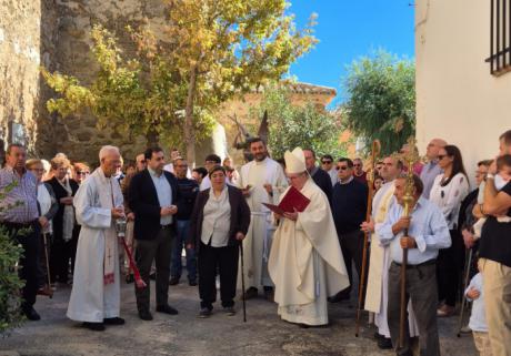 Inaugurada la nueva torre de la iglesia de Valdemoro del Rey, reconstruida 87 años después de que fuera dinamitada