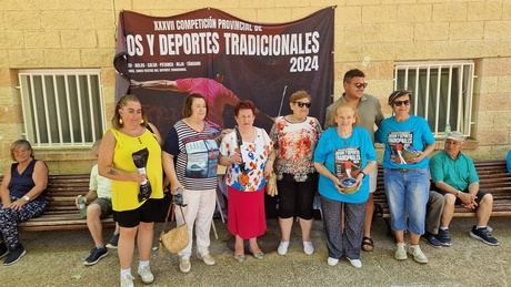 Gran afluencia de jugadores de toda la provincia a la jornada de juegos tradicionales de Las Pedroñeras