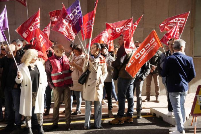 CCOO, CSIF y CIG exigen mejoras laborales ante la falta de medios en la Administración del Estado