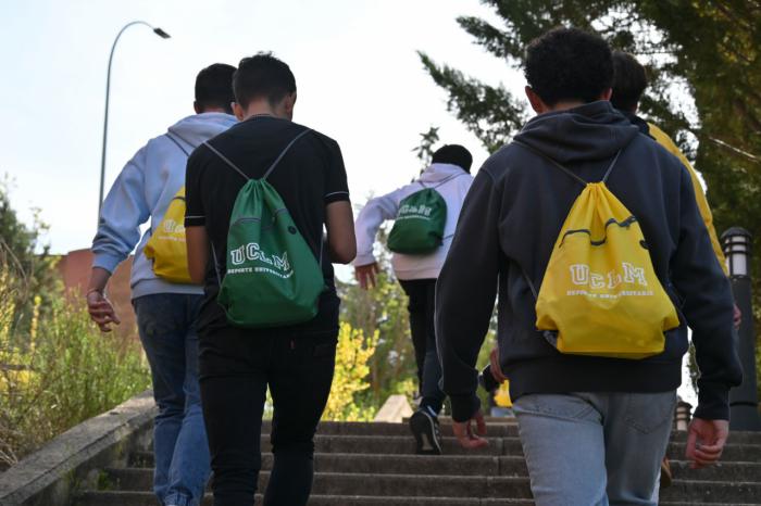 Responsables del deporte universitario nacional se reúnen en el campus de Cuenca