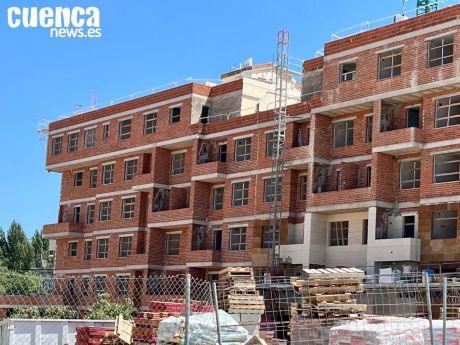 El sector de la construcción en Cuenca se ve afectado por el encarecimiento de los materiales y las dificultades para obtener préstamos hipotecarios