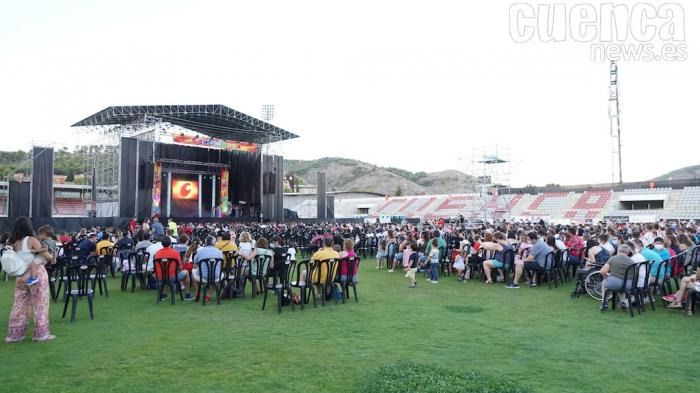 Territorio Musical garantiza la restauración del césped dañado dentro de los plazos establecidos en el contrato