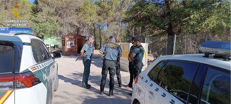 Desaparece un hombre de 42 años después de lanzarse al agua en una poza en las Chorreras