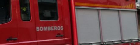 Desalojan un edificio de viviendas de cuatro plantas por un aviso de incendio