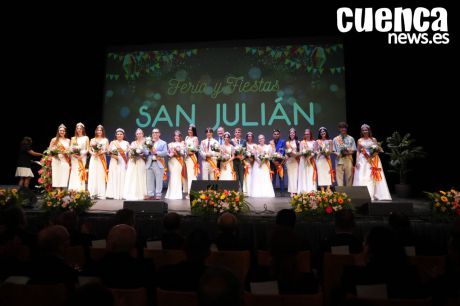 Arrancan las Ferias y Fiestas de San Julián con un pregón lleno de humor, reconocimientos e ilusión, y nerviosismo entre la corte de honor