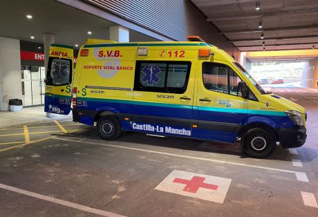 Un trabajador de una bodega en Casas de Fernando Alonso resultó herido con un corte en la mano