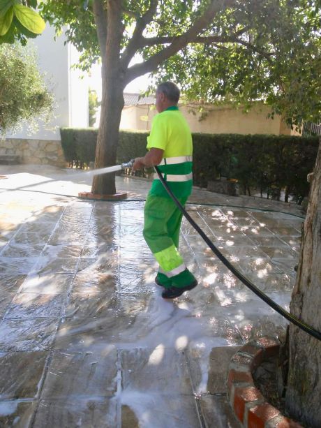 La Campaña de Limpieza Intensiva llega desde hoy a los barrios pedáneos de la capital