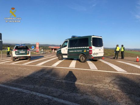 El uso del móvil causa cerca del 40% de las sanciones en Cuenca en la última campaña de la DGT