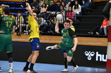 BM Cuenca se enfrenta a Bathco Torrelavega en un duelo clave por la clasificación