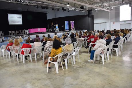 Más de 200 mujeres se dan cita en el II Encuentro de Asociaciones de Mujeres en Motilla del Palancar