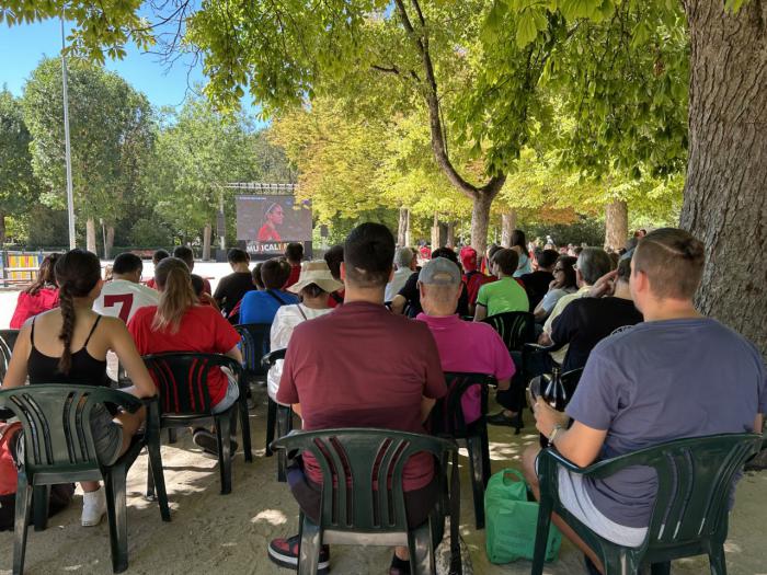 Pantalla gigante para seguir la semifinal entre España y Francia en la Eurocopa 2024