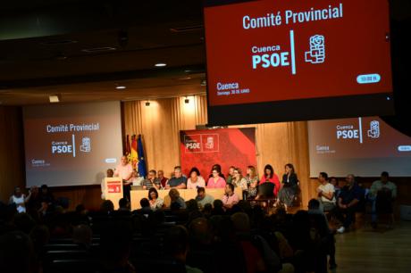 El Comité Provincial del PSOE muestra su repulsa a los crímenes machistas y aprueba una resolución de apoyo a las víctimas