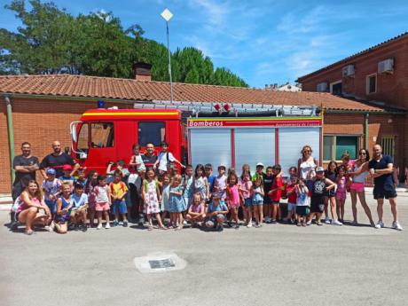 Los menores del proyecto ‘Diviértete aprendiendo’ disfrutan de actividades lúdico-educativas durante el periodo estival