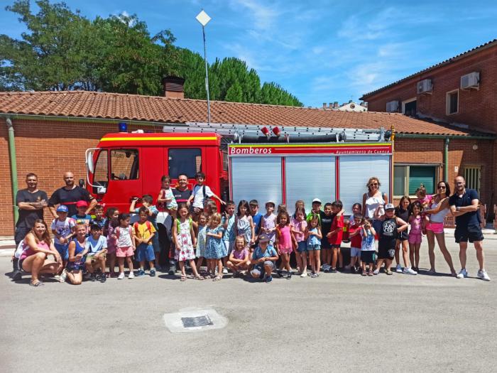 Los menores del proyecto ‘Diviértete aprendiendo’ disfrutan de actividades lúdico-educativas durante el periodo estival