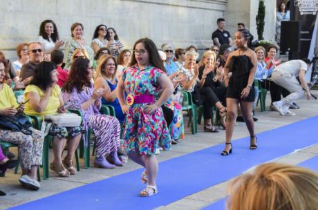 Diputación y El Vestidor de Vanesa organizan el primer desfile de moda inclusivo en apoyo al comercio local