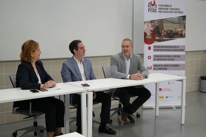 La UCLM y Rujamar estudian el valor de las nuevas tecnologías para aumentar la competitividad y sostenibilidad del sector avícola