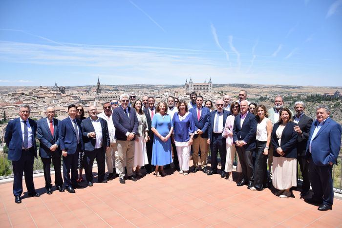 Castilla-La Mancha resalta la importancia del análisis y el estudio de la economía para abordar los nuevos desafíos