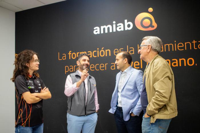 Entregados los premios del concurso de foto de la II Carrera solidaria de amiab Cuenca