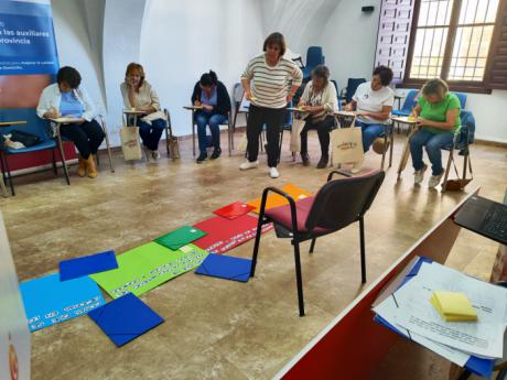 La Diputación organiza un encuentro formativo de auxiliares de Ayuda a Domicilio en Las Pedroñeras