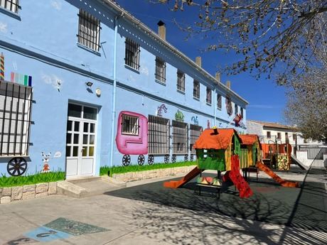 El Ayuntamiento de Almodóvar del Pinar Inicia el Proceso de Contratación de un Maestro para su nueva Escuela Infantil