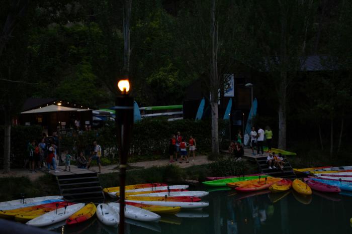 Piragüismo y luna llena, una experiencia inolvidable que se podrá disfrutar en el Júcar este 21 de julio