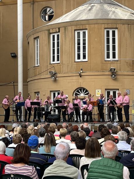 Los Rondadores llevan hasta Cantabria los aires tradicionales de Cuenca