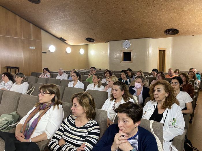 Los profesionales sanitarios de Cuenca se suman a la iniciativa “Salud en 12 meses” de la Consejería de Sanidad para el abordaje del tabaquismo