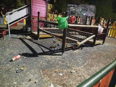 El Ayuntamiento lamenta los destrozos en el Parque de Santa Ana tras la celebración de la Eurocopa