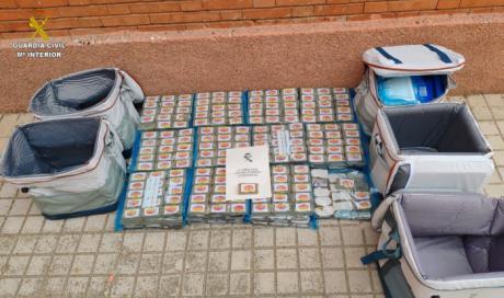 La Guardia Civil interviene 85 kilos de hachís durante la realización de un control