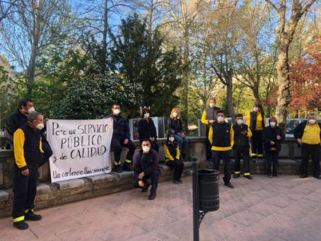 Los trabajadores de Correos se movilizan para exigir más personal en Cuenca