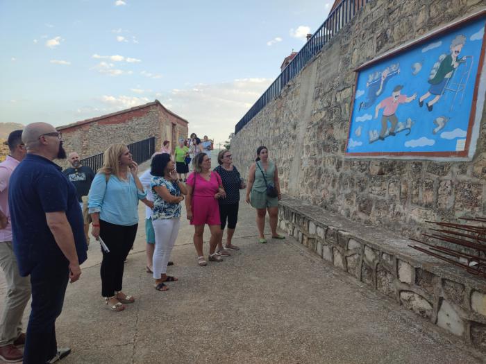 El Centro Dramático Rural de Mira celebra su gala cultural con el lema “Un pueblo como escenario”