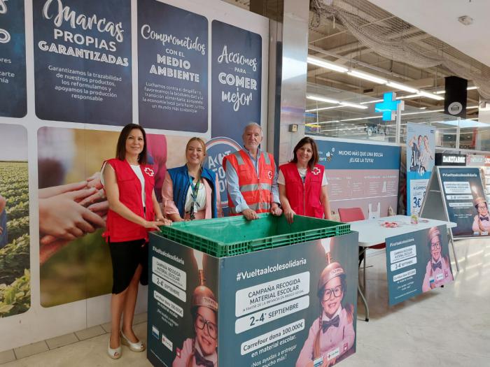 Carrefour y Cruz Roja promueven una nueva edición de la ‘Vuelta al Cole Solidaria’ a favor de la infancia en situación de vulnerabilidad social