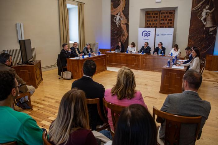 Núñez anuncia una propuesta en las Cortes para favorecer la conciliación reclamando a Page la gratuidad de la educación de 0 a 3 años