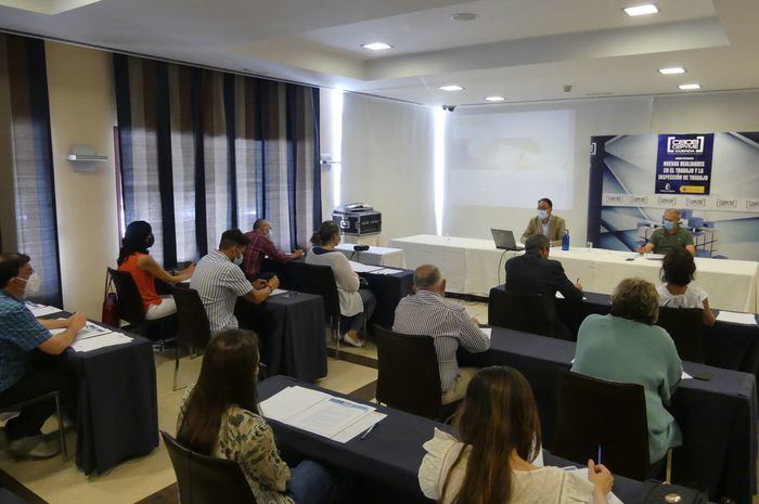 Medio centenar de empresarios asisten a la jornada sobre ‘Nuevas realidades en el trabajo y la inspección de trabajo’