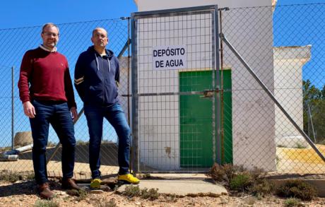 El alcalde de Torrubia del Castillo denuncia que el pueblo lleva 3 años sin agua potable