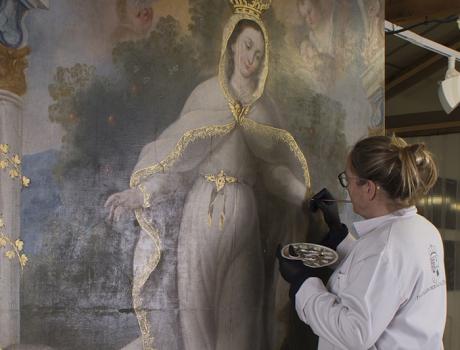 Concluye la restauración del cuadro de la Virgen de la Misericordia de la Colegiata de San Bartolomé en Belmonte