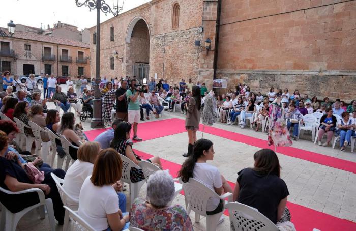 Éxito del Certificado de Profesionalidad de confección de vestuario a medida celebrado en San Clemente