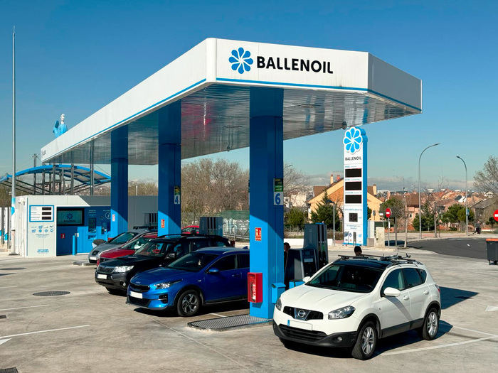 Ballenoil comienza a operar en Cuenca
 