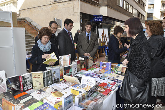 Libros y Flores salen mañana a las calles de Cuenca