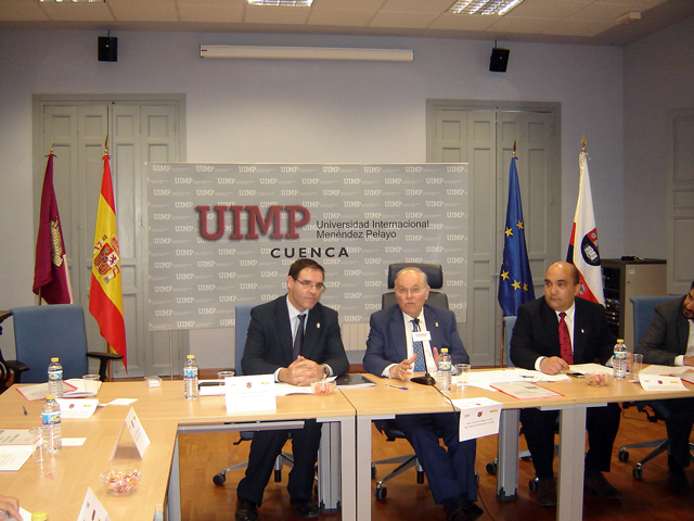 La UIMP diseña su futuro en un claustro académico en Cuenca