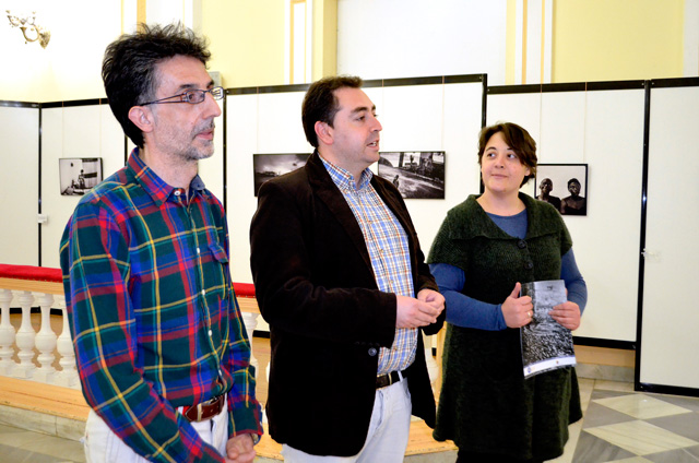 Manu Brabo ofrece su particular “mirada” sobre Senegal en una exposición en la Diputación 