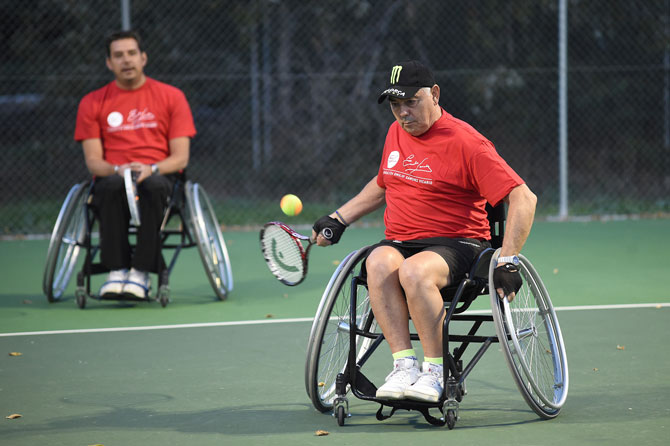 El Hospital Nacional de Parapléjicos inicia la temporada estival de tenis en silla de ruedas 