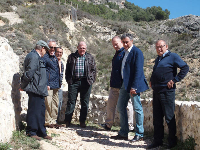 El Ayuntamiento arreglará la senda de San Julián que parte frente al Recreo Peral