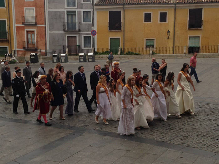 La Corporación Municipal y las Damas de San Julián asisten a la Misa del Patrón de la ciudad