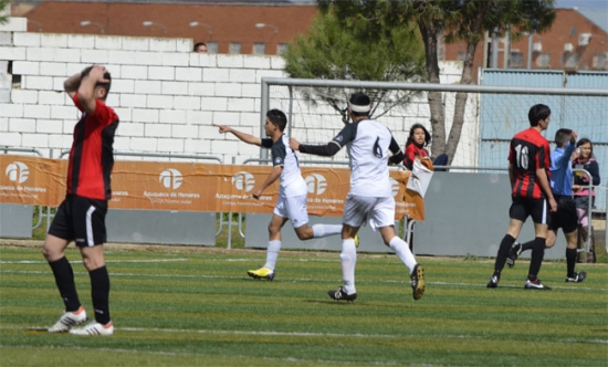 El Conquense es el primer equipo que gana esta temporada en el San Miguel (0-1)