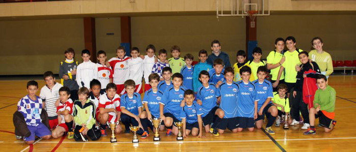 El Polideportivo San Fernando acogió el Torneo “Día de la Constitución” en la categoría alevín de Fútbol-Sala